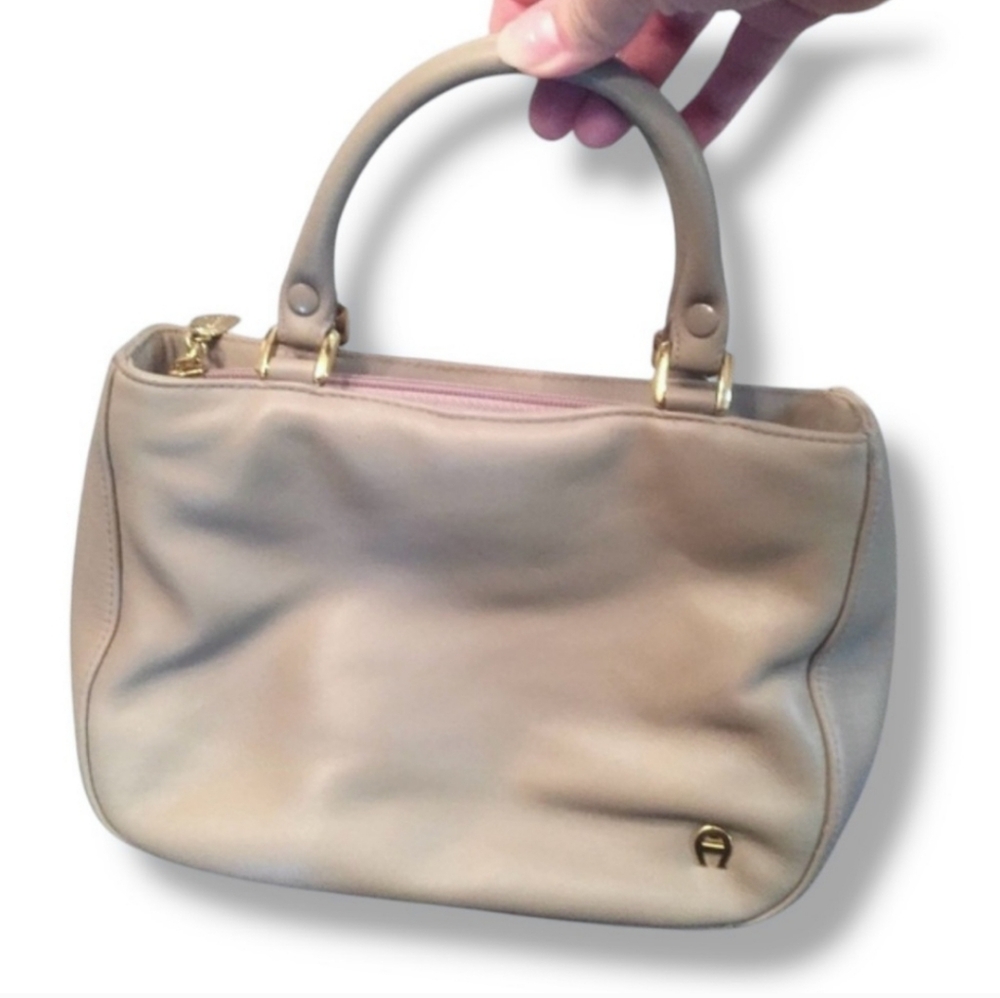 ETIENNE AIGNER hand bag